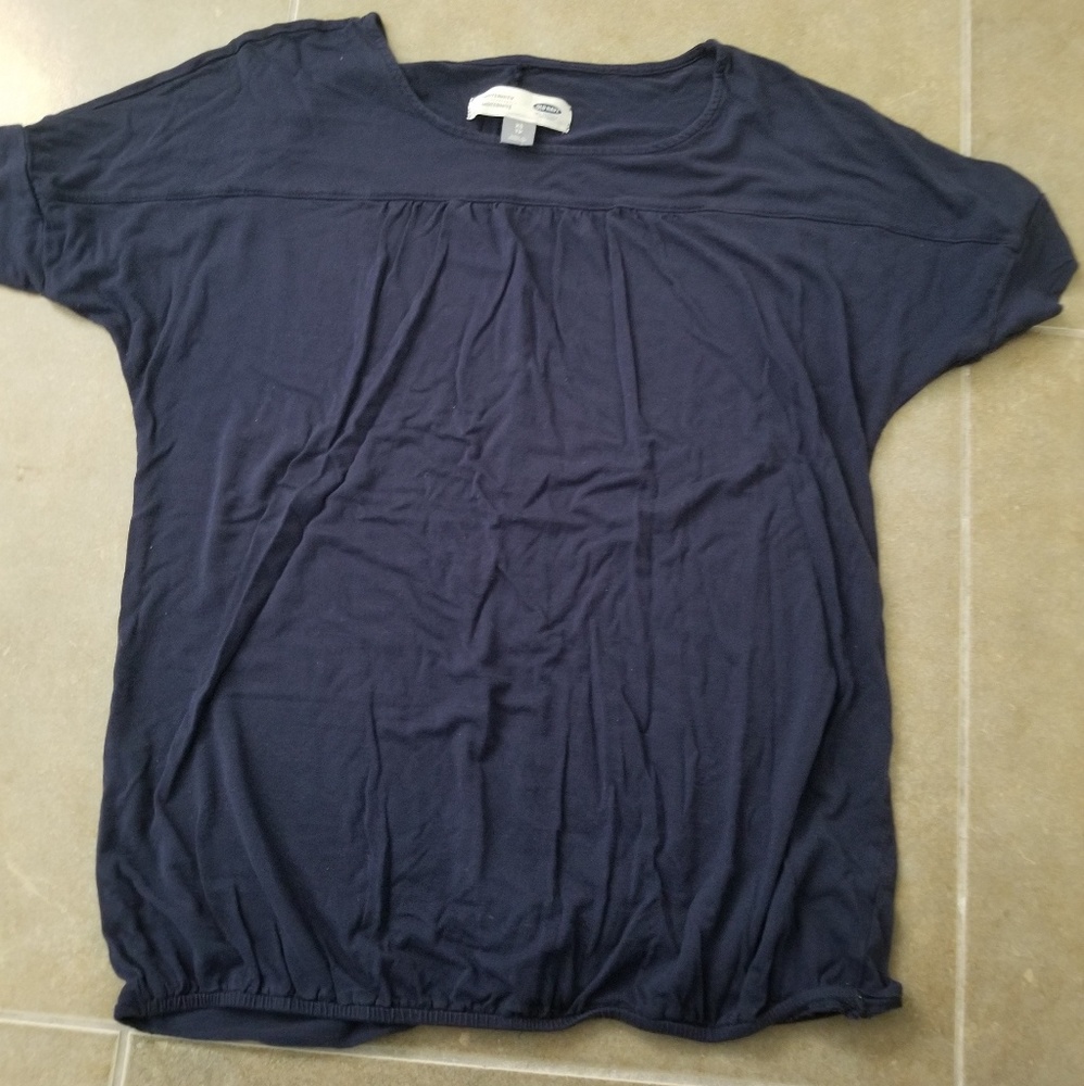 Old Navy Maternity shirt